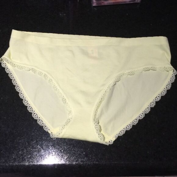 🎉Final Deal🎉Victoria secret underwear - Picture 1 of 2